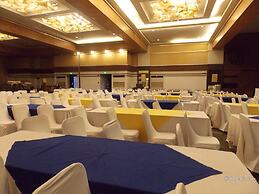 L'Fisher Hotel