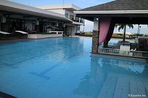 L'Fisher Hotel