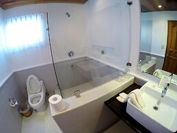 Pinjalo Resort Villas - Jade Hill Project Property Development