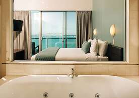 The Port Lincoln Hotel