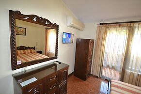 Family Hotel More