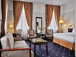 Hotel President