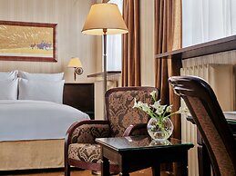 Hotel President