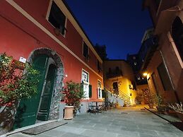 Novecento Boutique Hotel