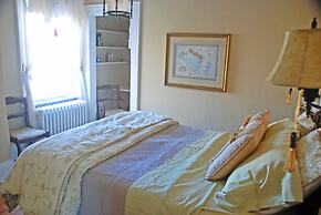 Apple Tree Historic B&B