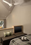 Peaks Hotel and Suites