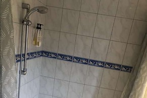 Admiralty Lodge Motel