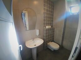 Antique Hostel & Guesthouse