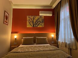 Antique Hostel & Guesthouse