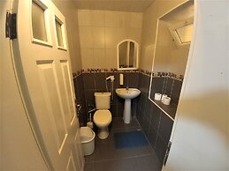 Antique Hostel & Guesthouse