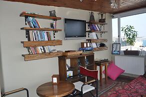 Antique Hostel & Guesthouse