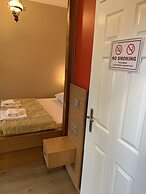 Antique Hostel & Guesthouse