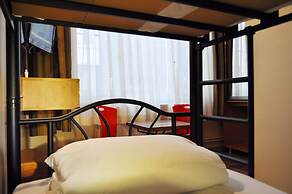 Antique Hostel & Guesthouse