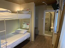 Antique Hostel & Guesthouse