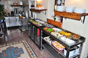 Antique Hostel & Guesthouse