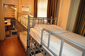 Antique Hostel & Guesthouse