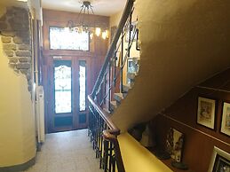 Antique Hostel & Guesthouse