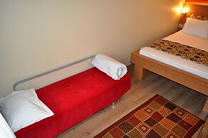 Antique Hostel & Guesthouse