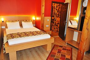 Antique Hostel & Guesthouse