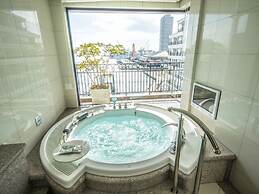 Hotel La Suite Kobe Harborland