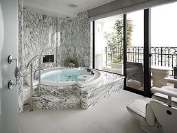 Hotel La Suite Kobe Harborland