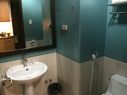 Baguio Burnham Suites