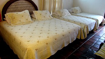 Hotel Puertas De Cartagena