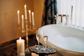 MUSEUM HOTEL - Relais & Châteaux