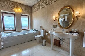 MUSEUM HOTEL - Relais & Châteaux