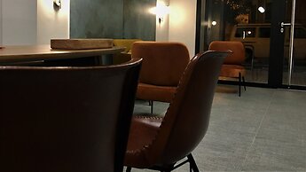 MD Modern Hotel - Jardines