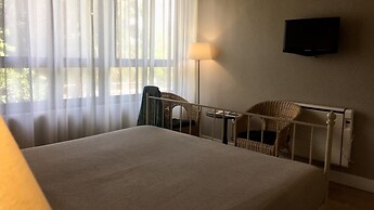 MD Modern Hotel - Jardines