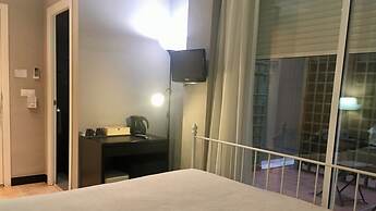 MD Modern Hotel - Jardines