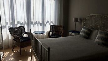 MD Modern Hotel - Jardines