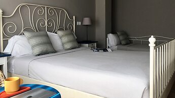 MD Modern Hotel - Jardines