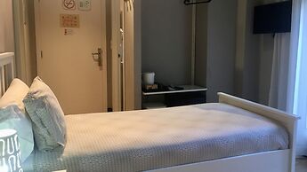 MD Modern Hotel - Jardines