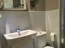 MD Modern Hotel - Jardines