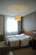 Atrium Hotel