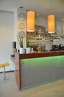 Atrium Hotel