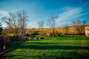 Sojka Resort - Hotel & Drevenice