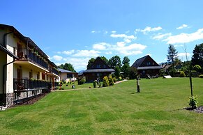 Sojka Resort - Hotel & Drevenice