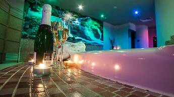 Sojka Resort - Hotel & Drevenice