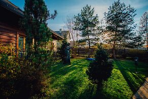 Sojka Resort - Hotel & Drevenice