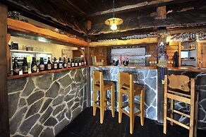 Sojka Resort - Hotel & Drevenice