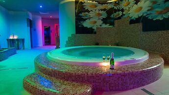 Sojka Resort - Hotel & Drevenice