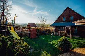 Sojka Resort - Hotel & Drevenice