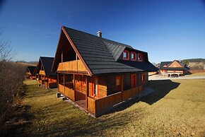 Sojka Resort - Hotel & Drevenice