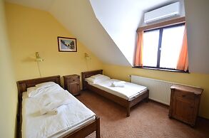 Révész Hotel