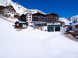 Hotel Edelweiss
