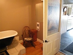 1000 Island Condo Getaway