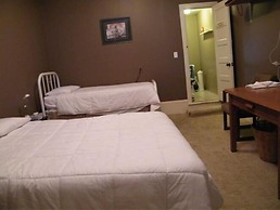 1000 Island Condo Getaway